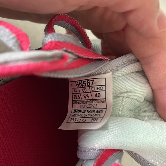 ASICS Serrano - Picture 5 of 5